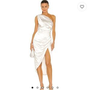 REVOLVE- ELLIATT, CASSINI DRESS IN IVORY SIZE MEDIUM!! NWT!